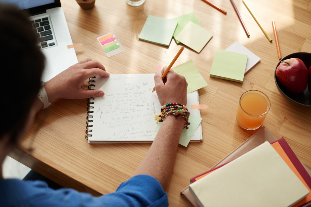 Abre las puertas a un mundo de oportunidades! Dominar el idioma inglés te permite acceder a mejores empleos, viajar por el mundo, ampliar tus conocimientos y conectar con personas de diferentes culturas