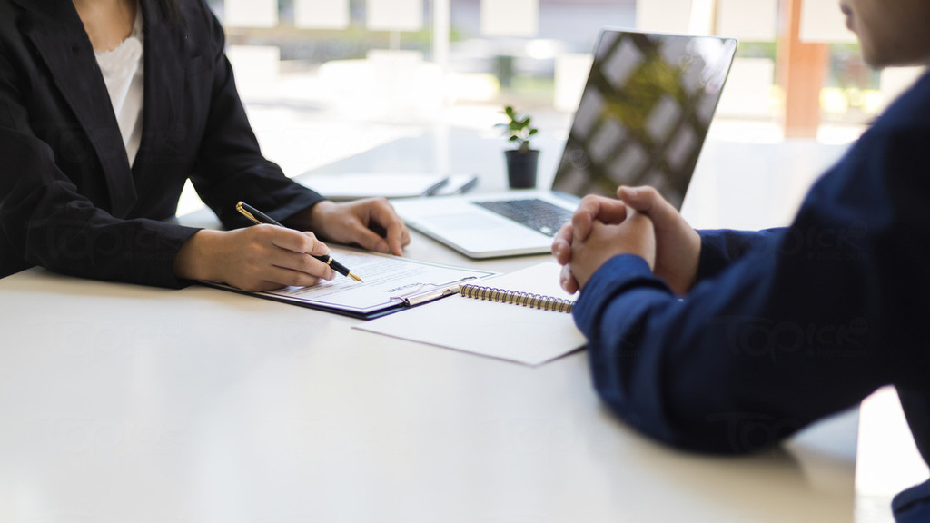 para muchos profesionales, las entrevistas de trabajo en inglés pueden suponer un gran desafío.